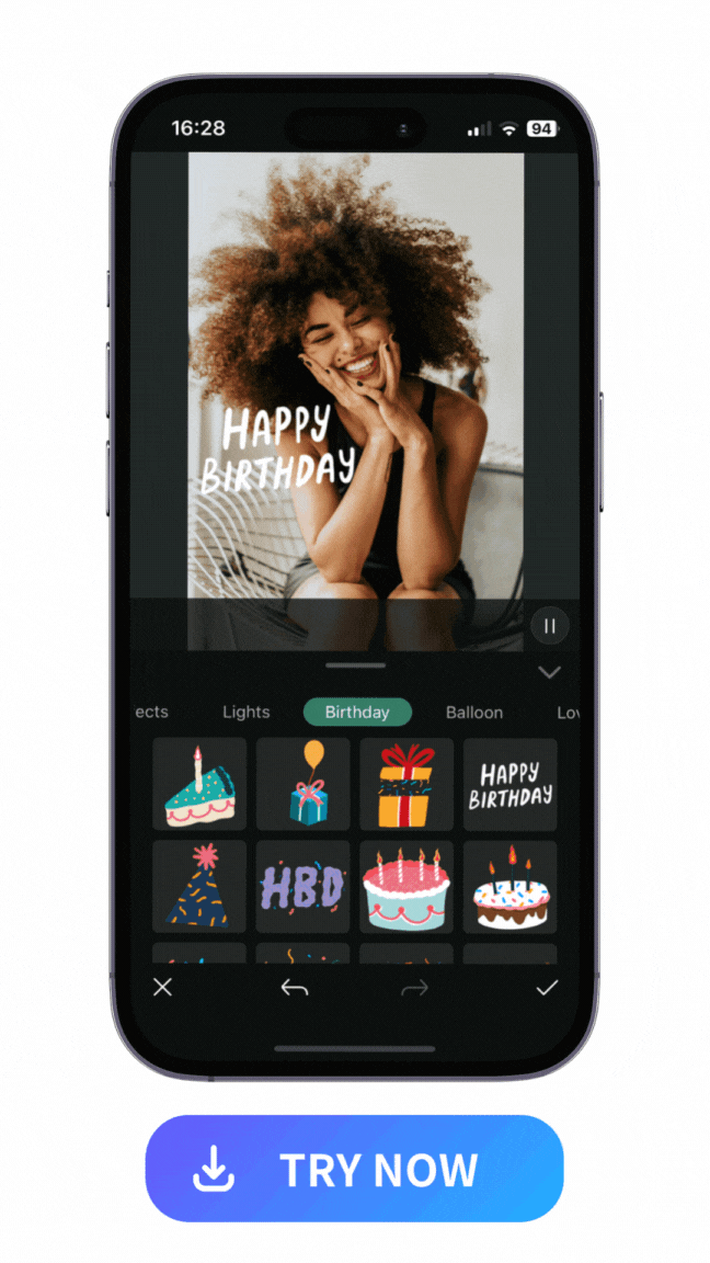 WhatsApp status with animated stickers made with PhotoDirector